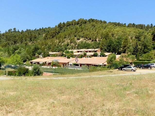 Mazet De Vacances Dans Le Domaine De L'Espai Saint-Martin-de-Brômes Buitenkant foto